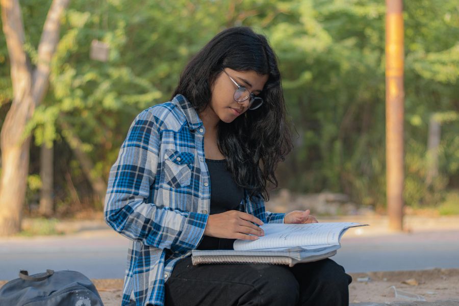 Matric Past Papers: Maths, Physical Sciences, Accounting & Life Sciences (With Memos)