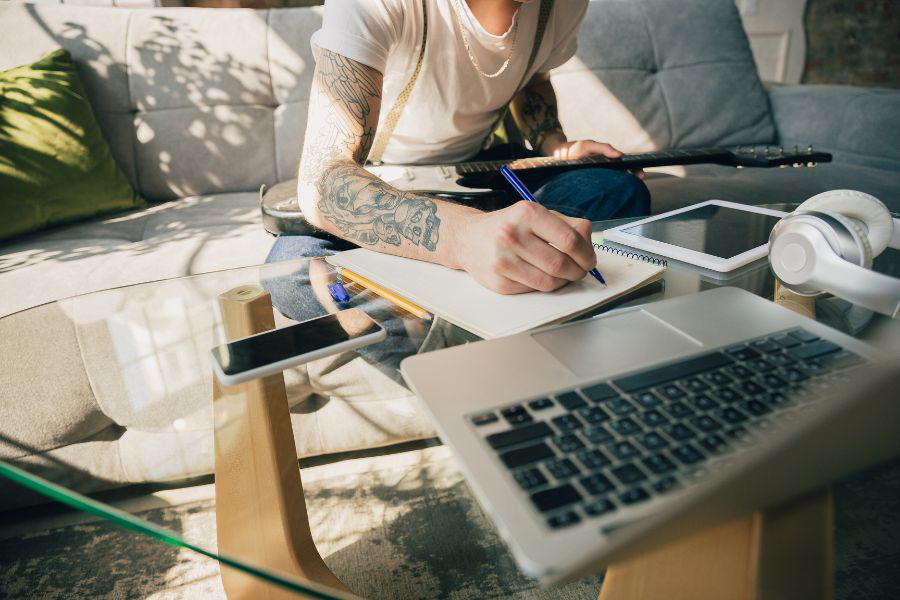 student taking free online courses at university of cape town