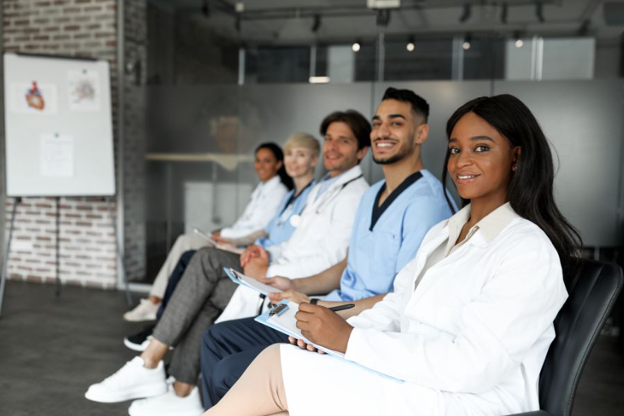 students studying medicine in south africa