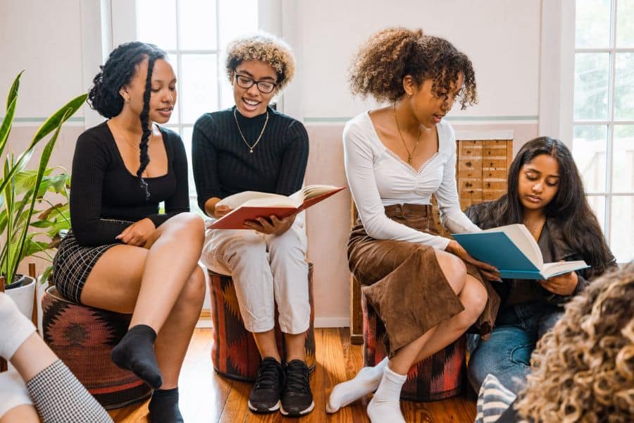 students making friends at study group