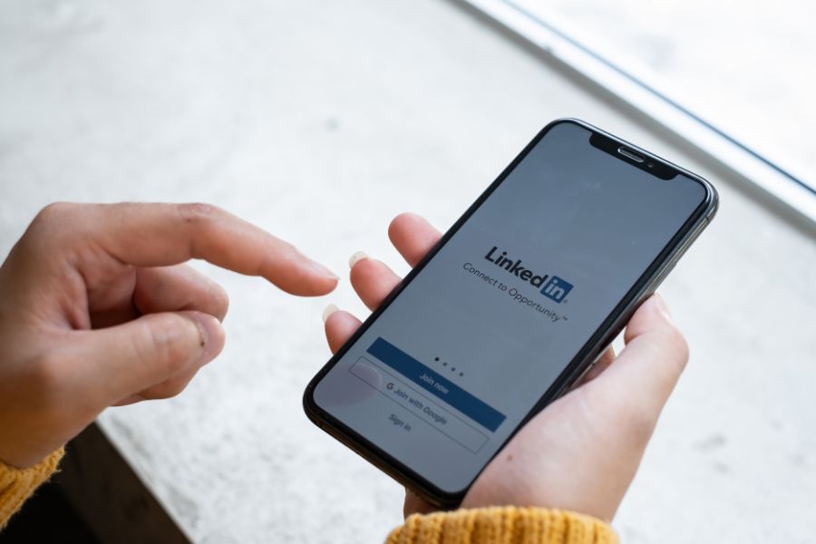 5 Steps to Creating a Student LinkedIn Profile