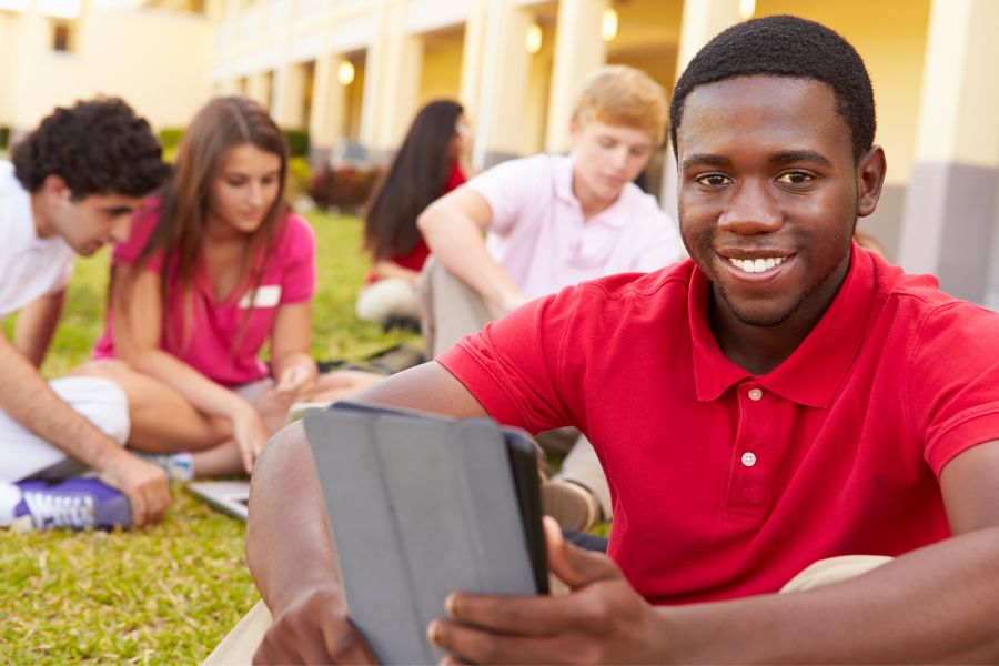 matriculant applying for learnerships on tablet